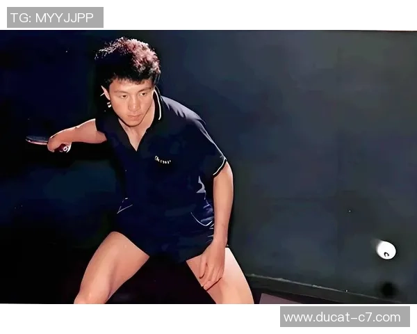 最新发表：乒乓球前世界冠军滕义纳贿逾亿元，获刑14年